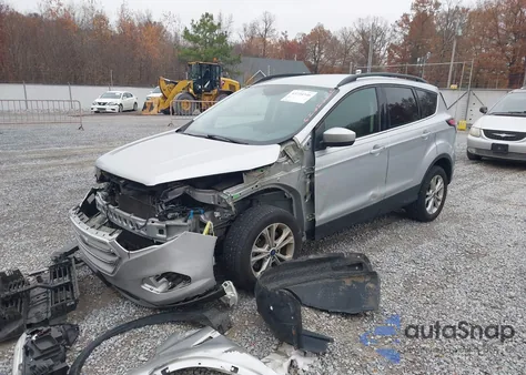 2018 Ford Escape Se из США, поврежденный, VIN 1FMCU9GD3JUB21514